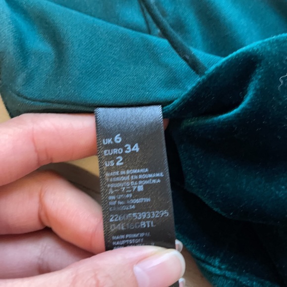 Topshop Velvet Emerald Crop Top Size Us 2/Uk6 - Picture 3 of 3